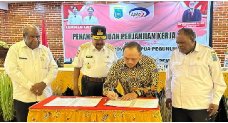 Penandatanganan nota kesepahaman (MoU) dilakukan oleh Gubernur Papua Pegunungan, Dr (HC) Jhon Tabo, SE, M.BA, bersama Kepala BPKP Perwakilan Papua, Sapto Agung Riyadi, di Hotel Grand Baliem, Wamena, Rabu (4/6).
